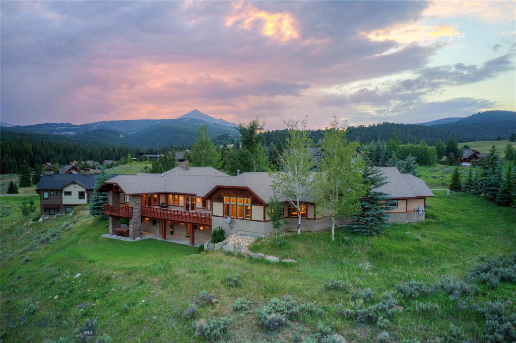 Alpine Peak Lodge - Big Sky Luxury Vacations - Big Sky, Montana.