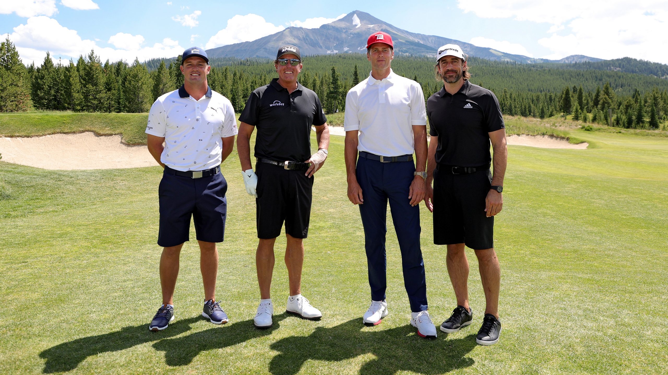 Aaron Rodgers busts out golf clubs, to play Pebble Beach Pro-Am